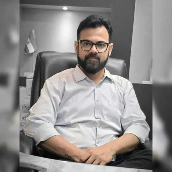 Orthopaedic & Joint Replacement Surgeon