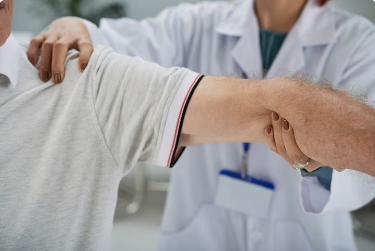 Best shoulder arthroscopy surgery in Ghaziabad