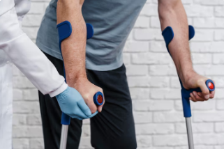 Best Knee Orthopedic Surgeon in Noida